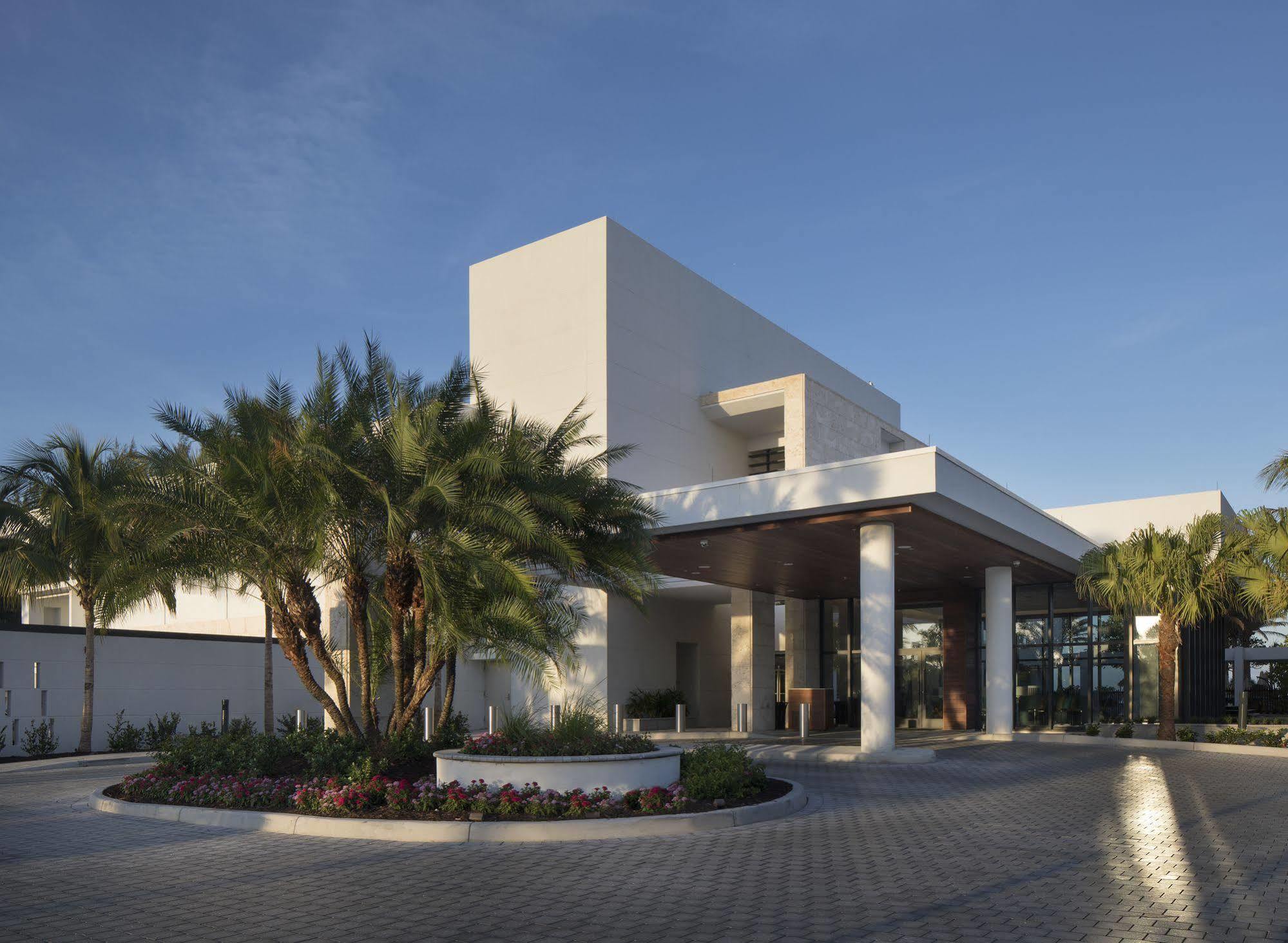 Zota 4* Longboat Key